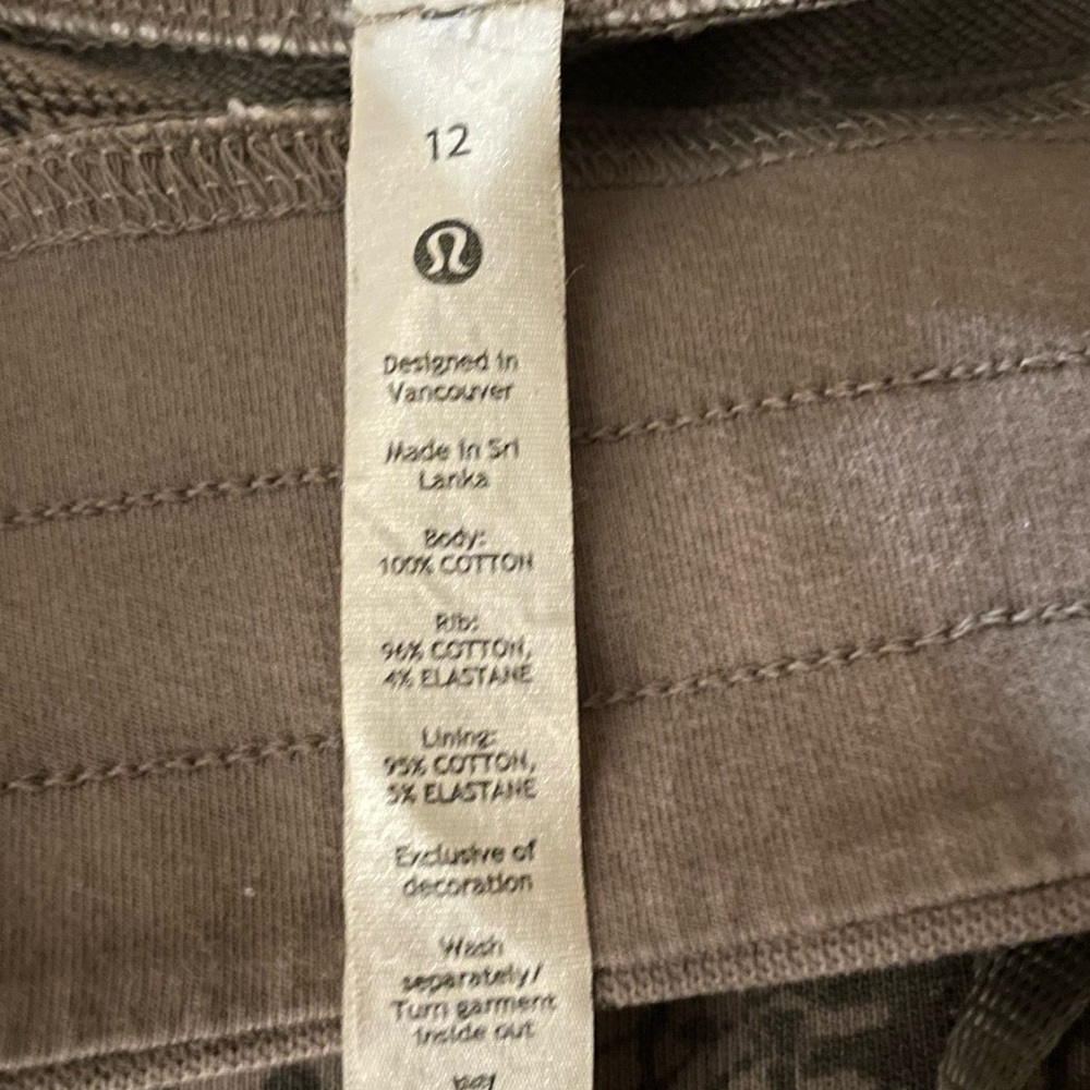 Lululemon Athletica Warm Down Thread Dye Joggers - Picture 5 of 6